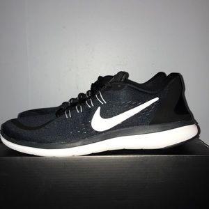 Nike Flex 2017 Run Sneakers